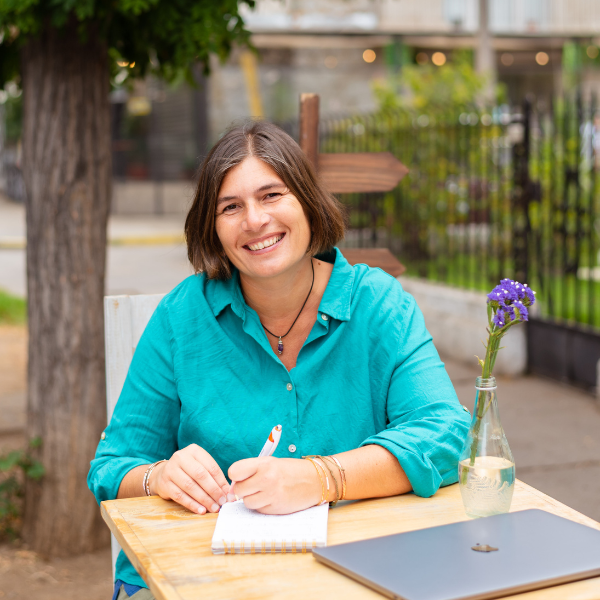 contatta a Perla Simeone Maestra Ecommerce consulente coach ecommerce